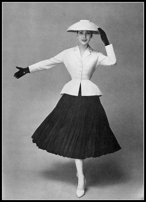 bob dior vintage|christian dior 1947 fashion style.